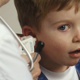 Uusi laki heikentäisi vanhempien oikeuksia