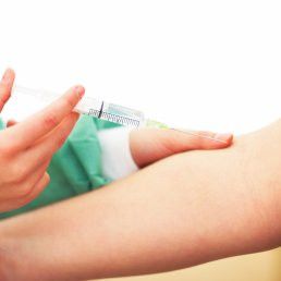 A(H1N1)-influenssarokotteen saa osana kausi-influessarokotetta