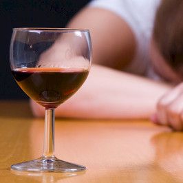 Brittitutkimus: viinilasi viikossa ei vahingoita sikiötä