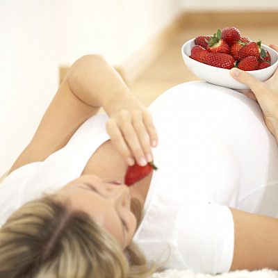Pehmeitä rasvoja, kuitua ja D-vitamiinia odottaville äideille
