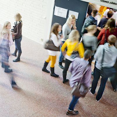 Lääkisten aloituspaikoista tuli huutokauppa