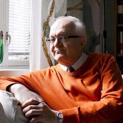 Valkotakkinen vanhempi tarvitsee rajoja