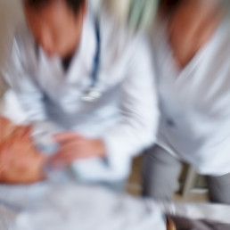 Sydänpysähdyksen saaneen toipumista voidaan ennakoida