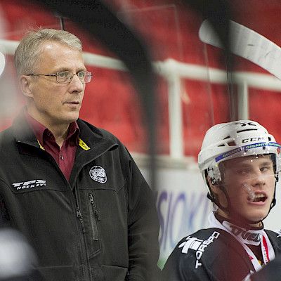 Sietääkö lääkäri kaukalon väkivaltaa?
