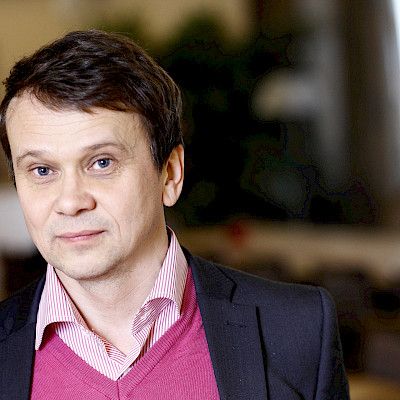 Uusi terveysjohtaja Jari Saarinen kehuu Kuopiota