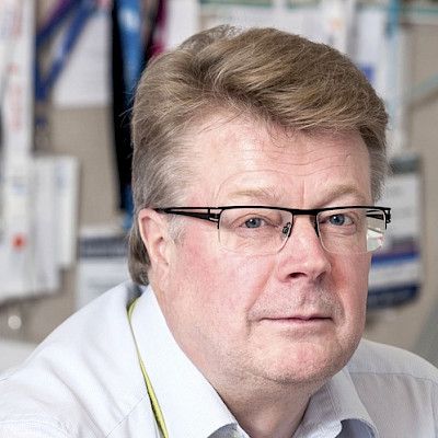 Kuinka puhua potilaalle  kokeellisista syöpähoidoista?