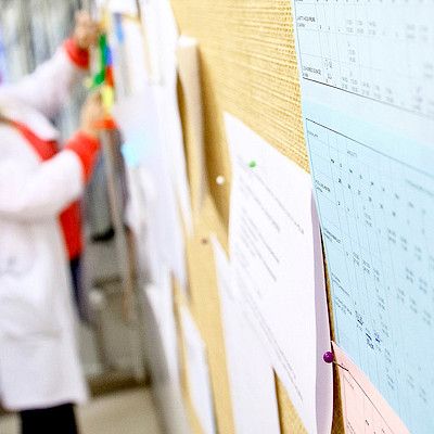 Lääkäri karsii mieluummin rahasta kuin vapaa-ajasta